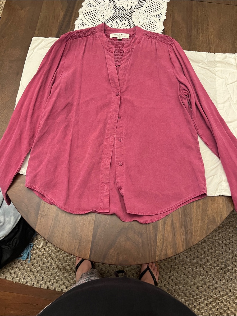 cloth & stone Rose-Pink Button-Front Long Sleeve Shirt